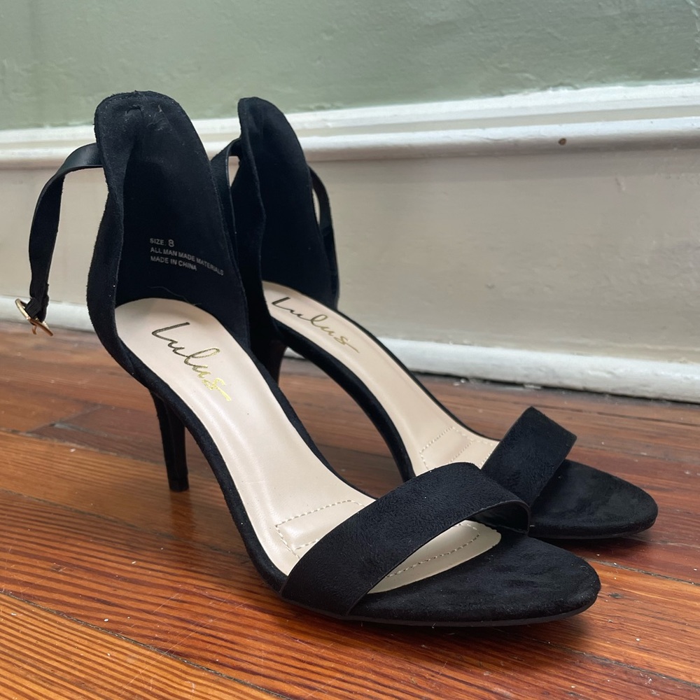 NWOT kitten heel
